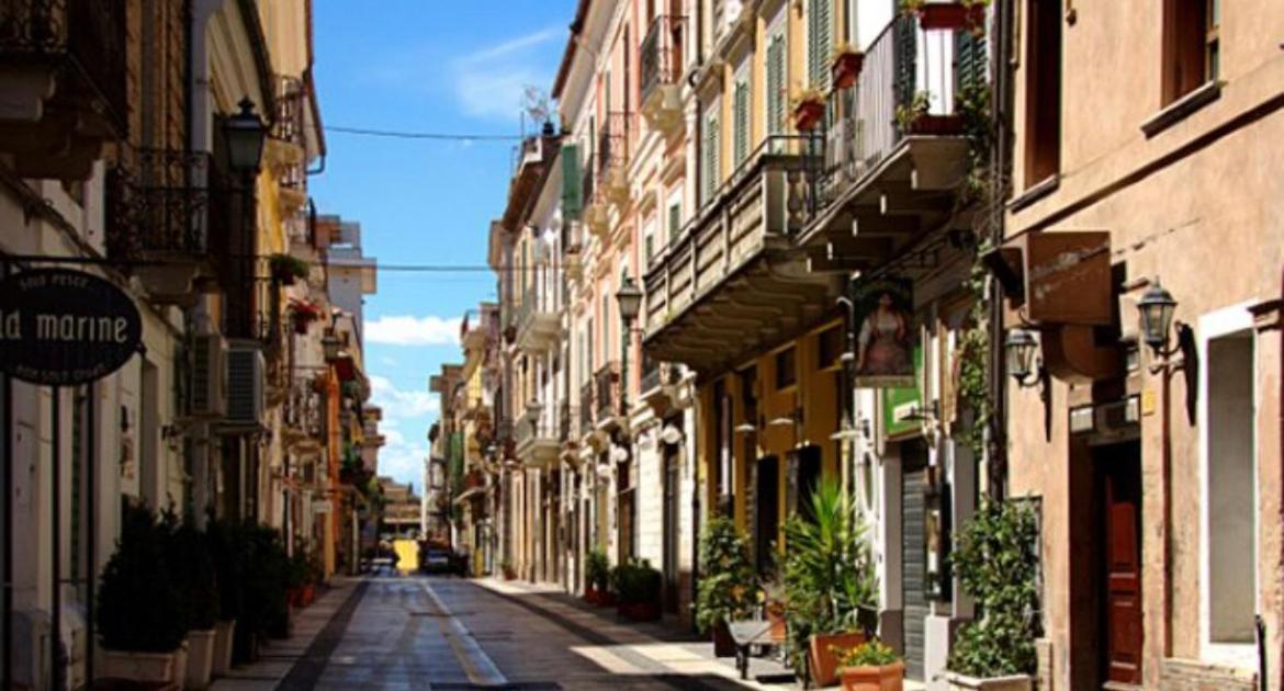 Апартаменты Loft Grazioso - Пескара Экстерьер фото